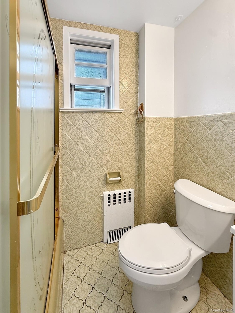 104 Waring Place - Photo 12