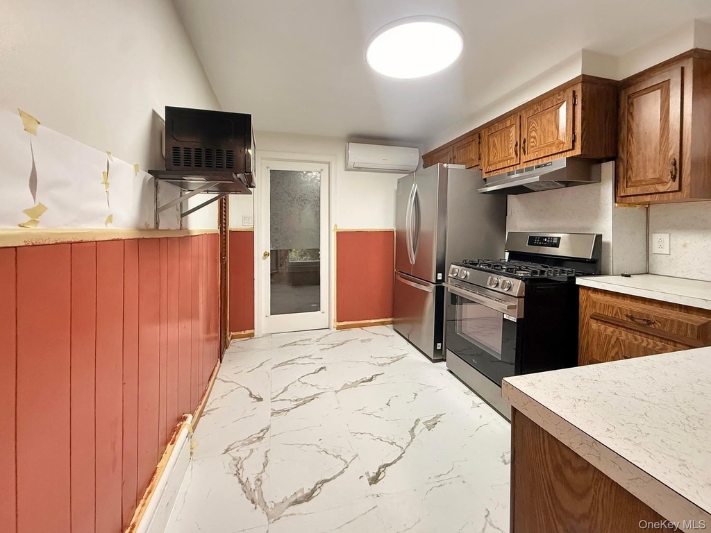 104 Waring Place - Photo 4