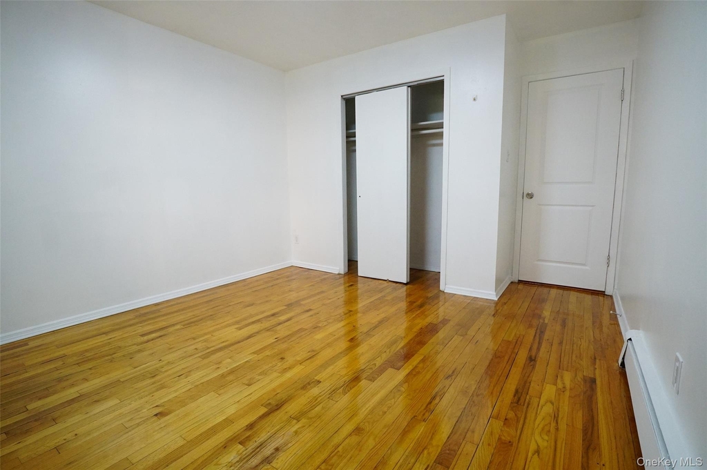 52-11 Seabury Street - Photo 9