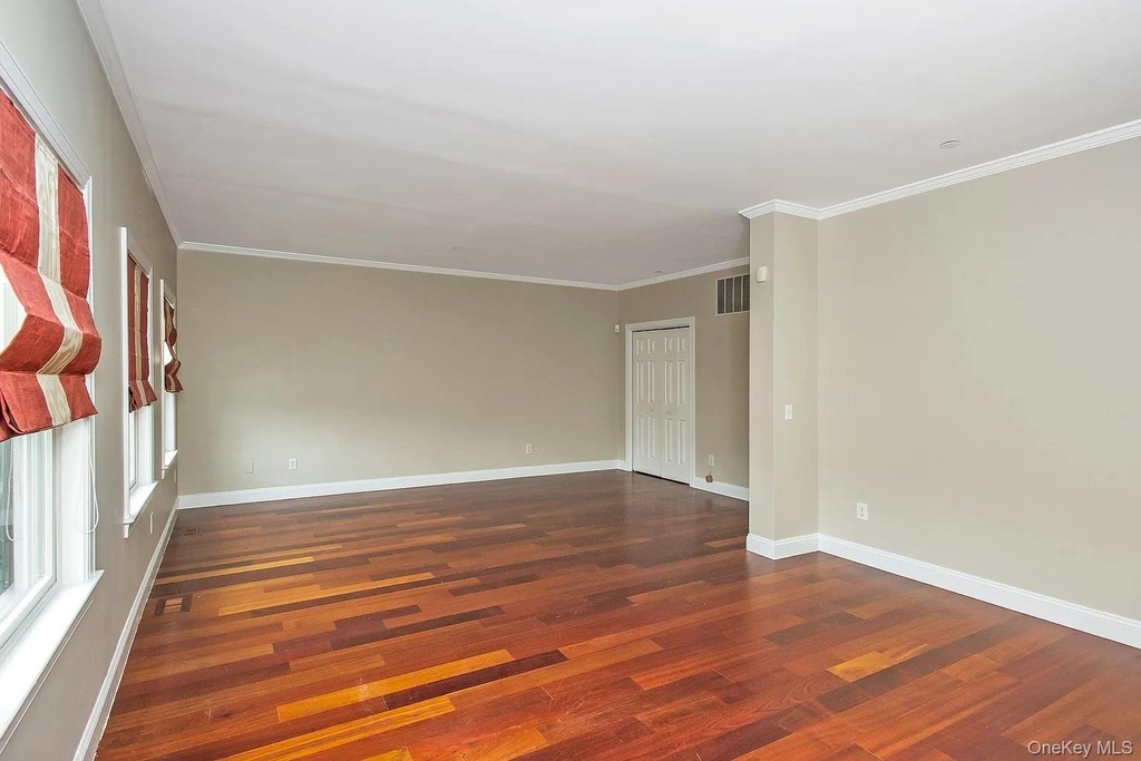 278 Church Street - Photo 4
