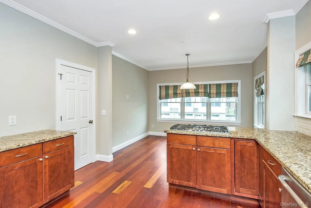 278 Church Street - Photo 8