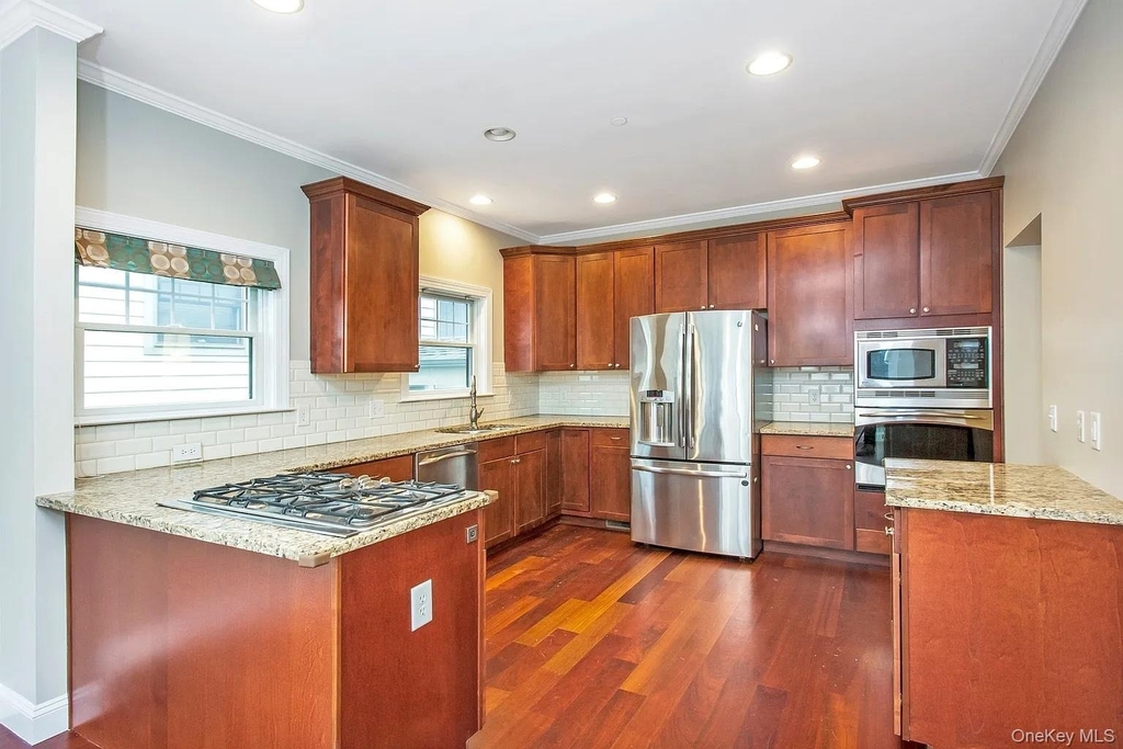 278 Church Street - Photo 6