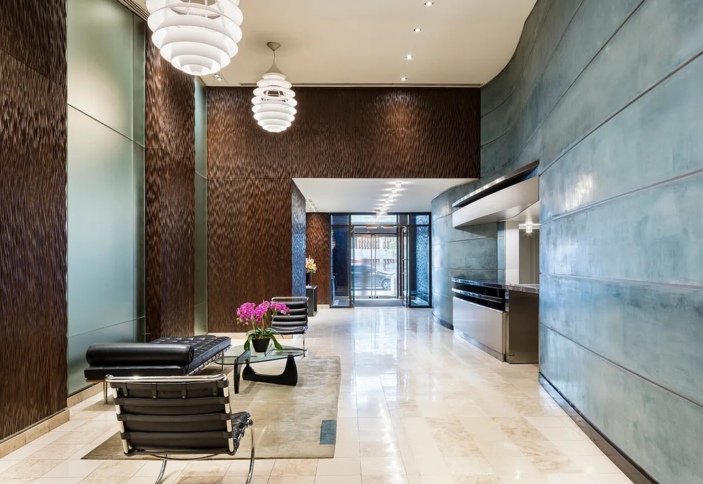 420 West 42nd Street - Photo 6