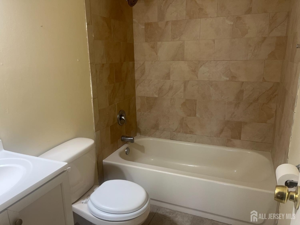 109 Michaels Court - Photo 13