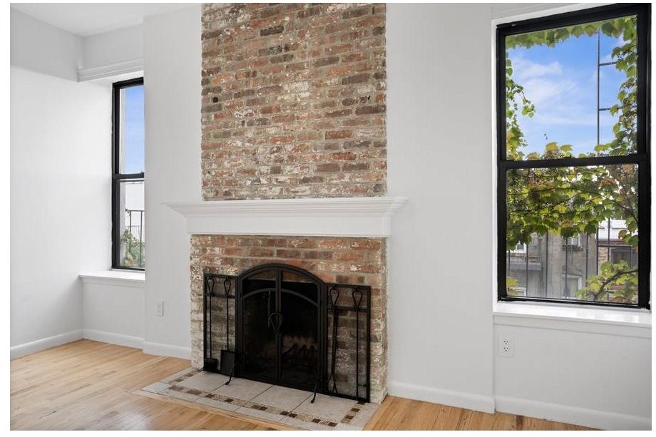 190 Garfield Place - Photo 0