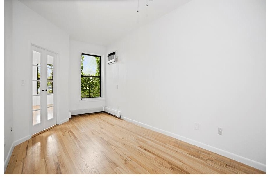 190 Garfield Place - Photo 2
