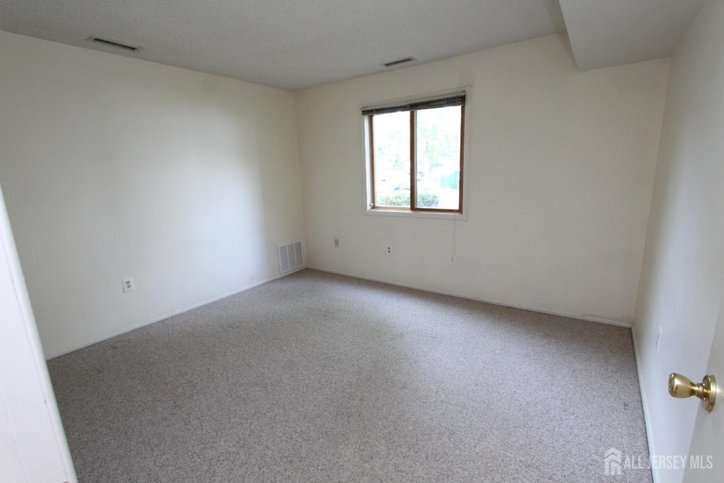 1105 Aspen Drive - Photo 9