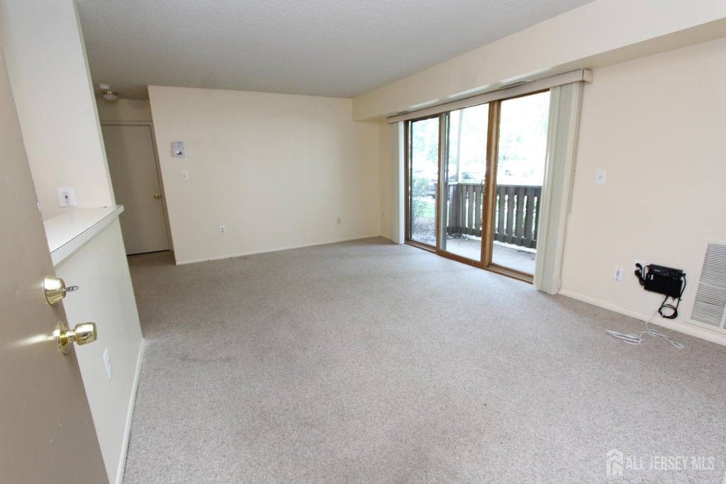 1105 Aspen Drive - Photo 8