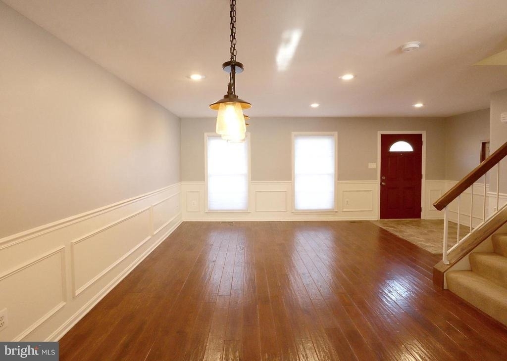 1897 Inglebrook Drive - Photo 3