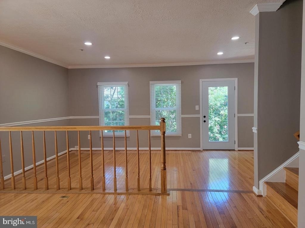 7843 Blue Gray Circle - Photo 9