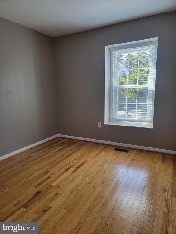 7843 Blue Gray Circle - Photo 13