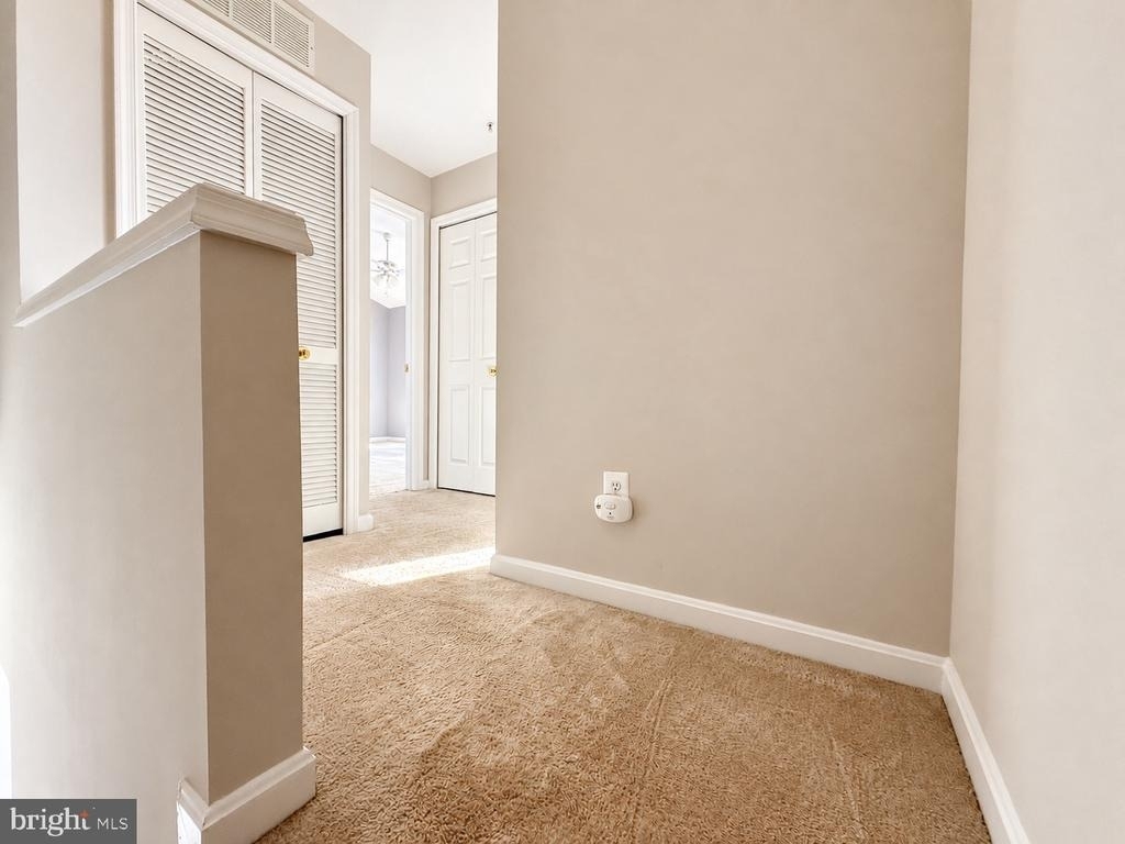 46924 Courtyard Square - Photo 12