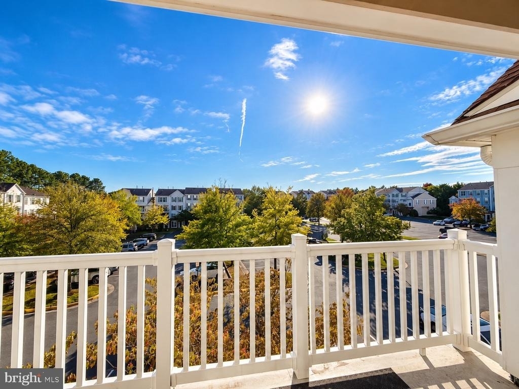 46924 Courtyard Square - Photo 29