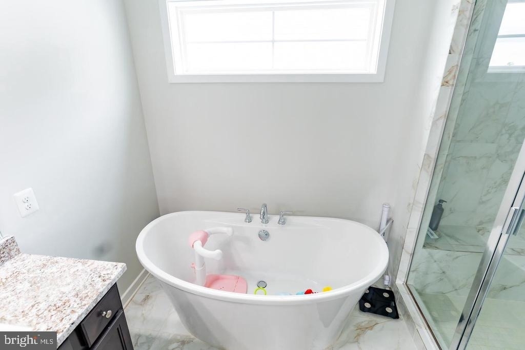41914 Spring Air Drive - Photo 34