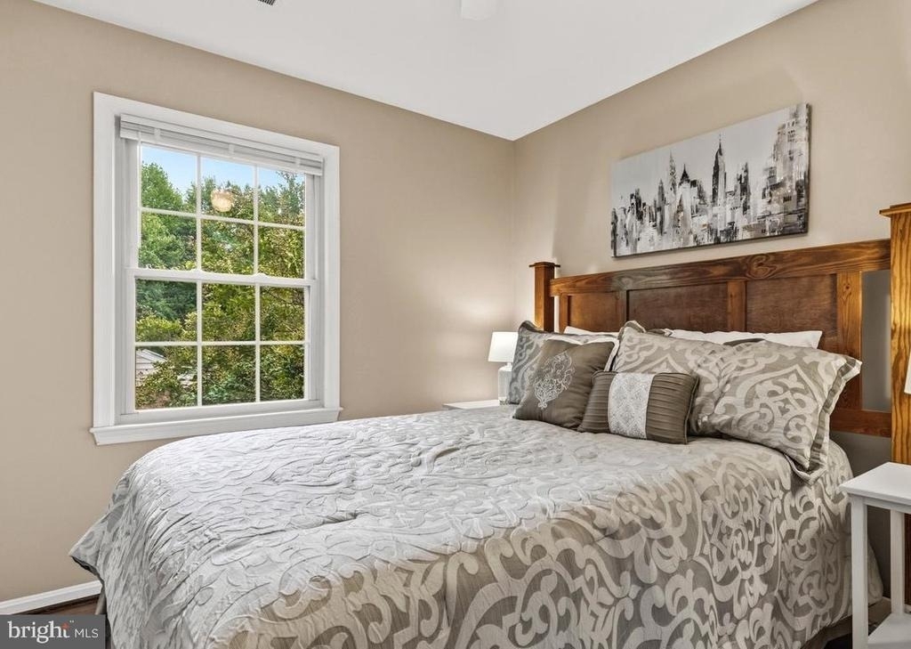 5459 Cheshire Meadows Way - Photo 6
