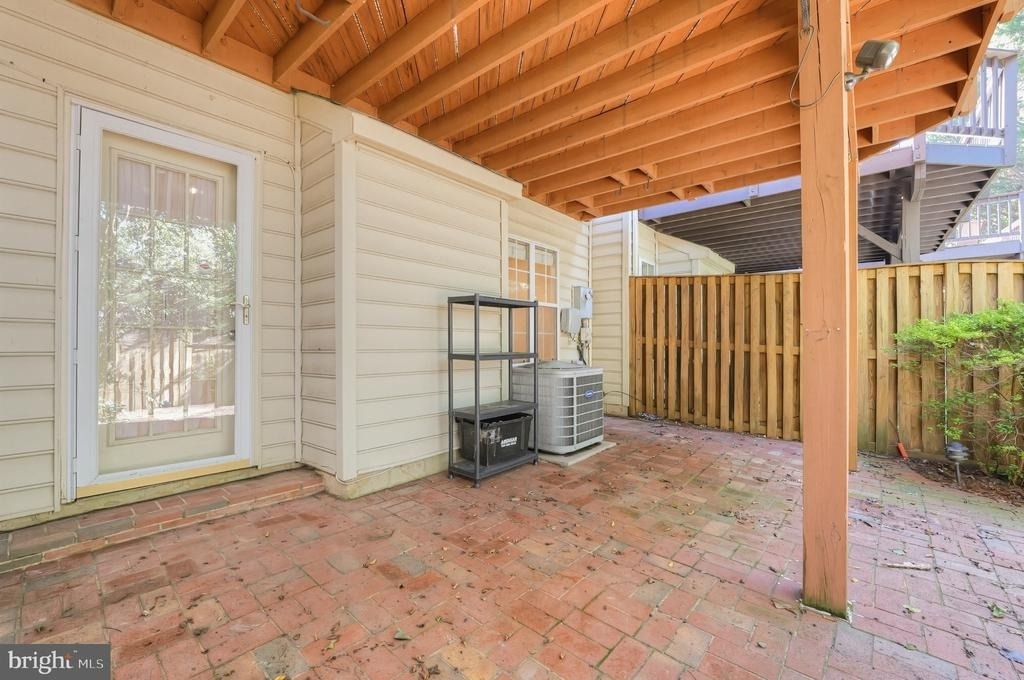 6019 Katelyn Court - Photo 32