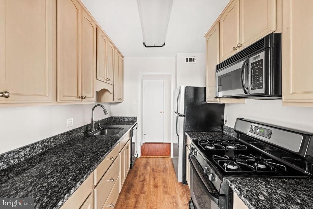 301 N Beauregard Street - Photo 17