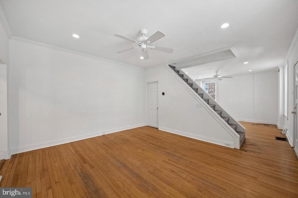 447 Dupont Street - Photo 5