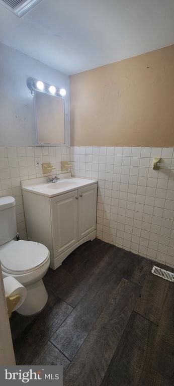 8800 Cottage Street - Photo 11