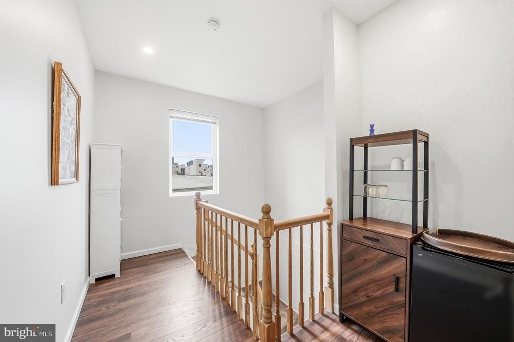 1939 Watkins Street - Photo 12