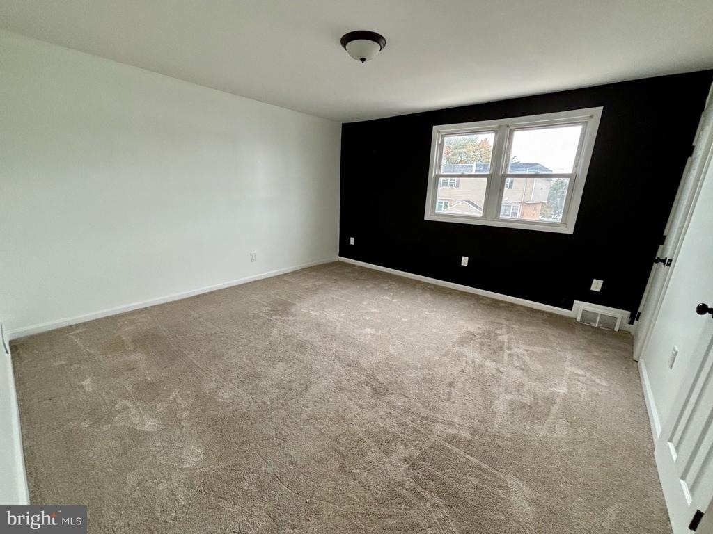 3657 N Hereford - Photo 12
