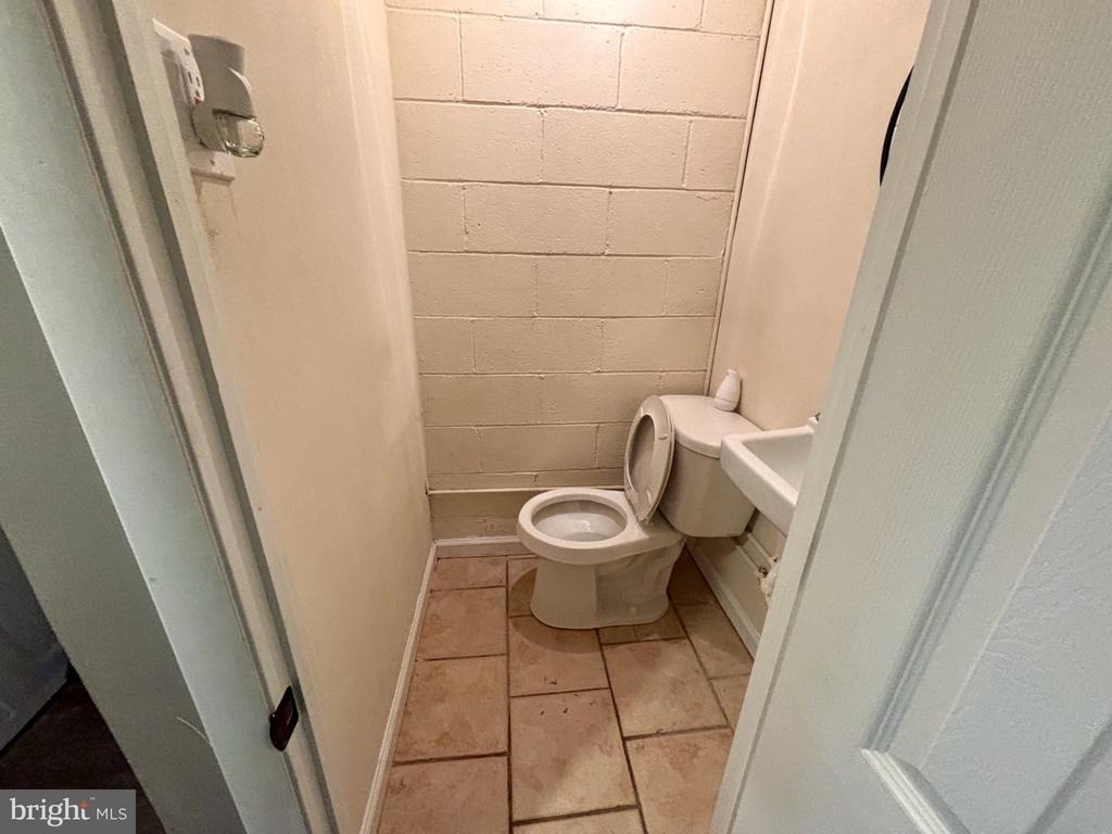 3657 N Hereford - Photo 22