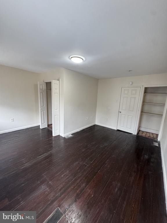 1926 W Berks Street - Photo 11