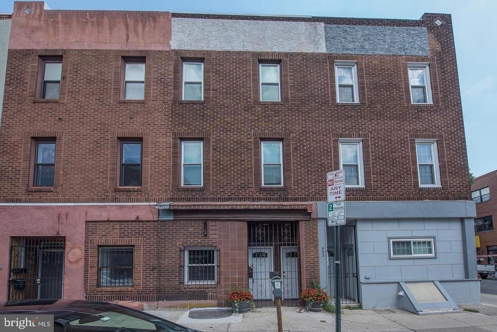 531 S 17th Street - Photo 0