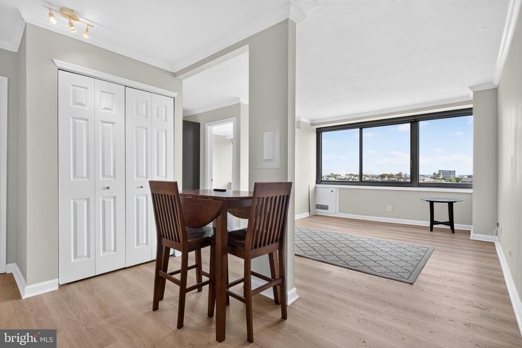 2401 Pennsylvania Avenue - Photo 8