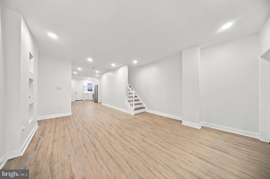 5104 Warrington Avenue - Photo 10