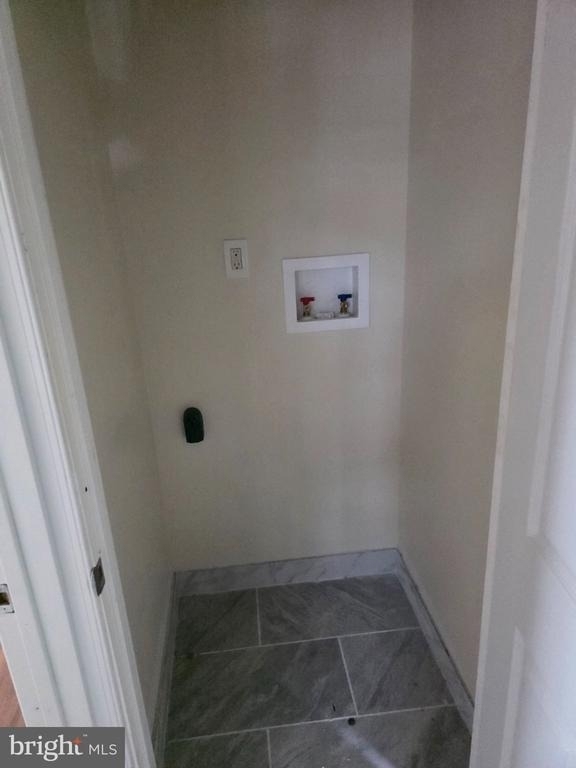 6343 N Vine Street - Photo 11