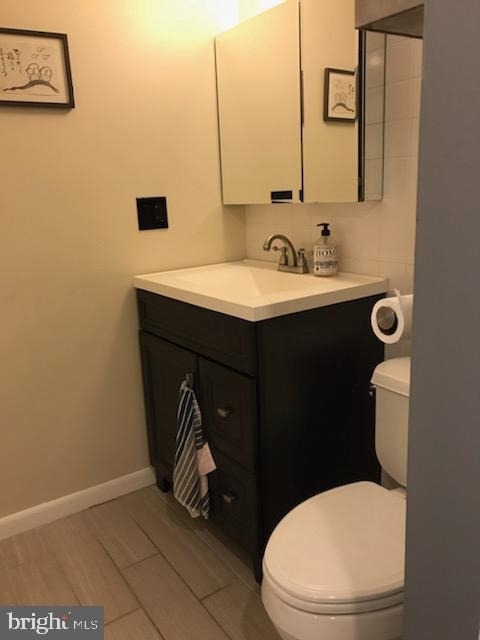 817 Lawrence St - Photo 17