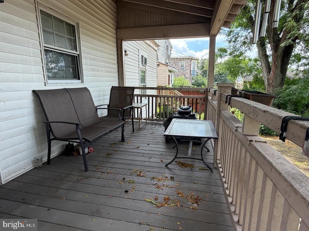 905 Swede Street - Photo 17