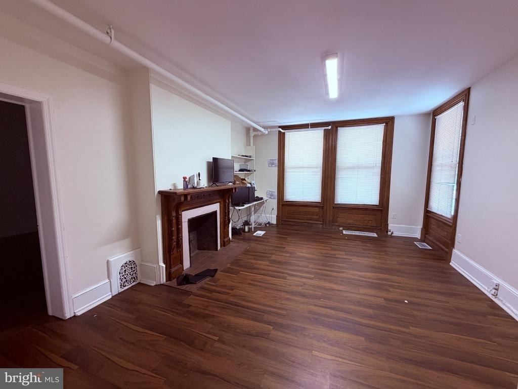 905 Swede Street - Photo 4