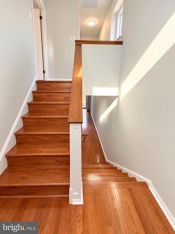 110 Palace Court - Photo 11