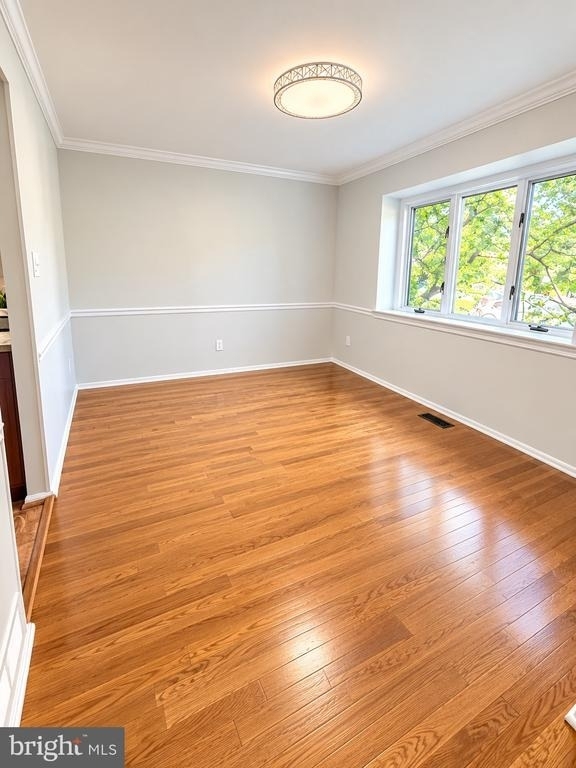 110 Palace Court - Photo 4