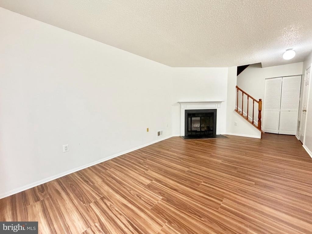67 Cheverny Court - Photo 9