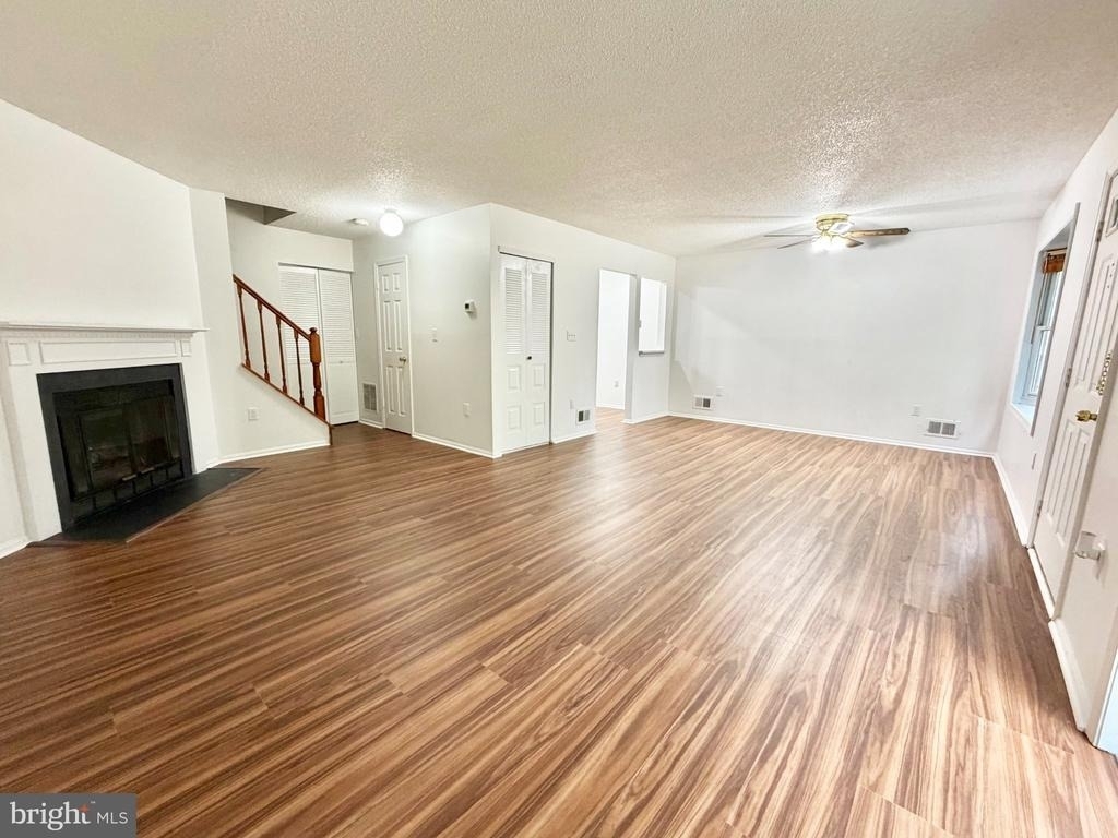 67 Cheverny Court - Photo 10