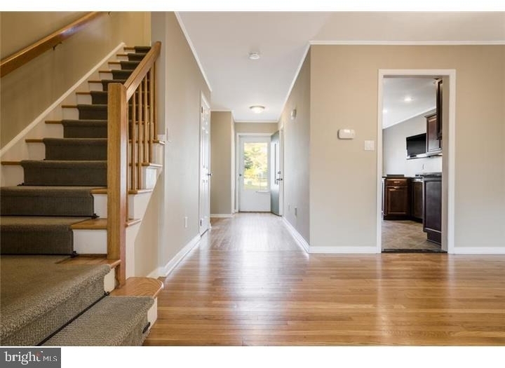 17 Gordon Way - Photo 1