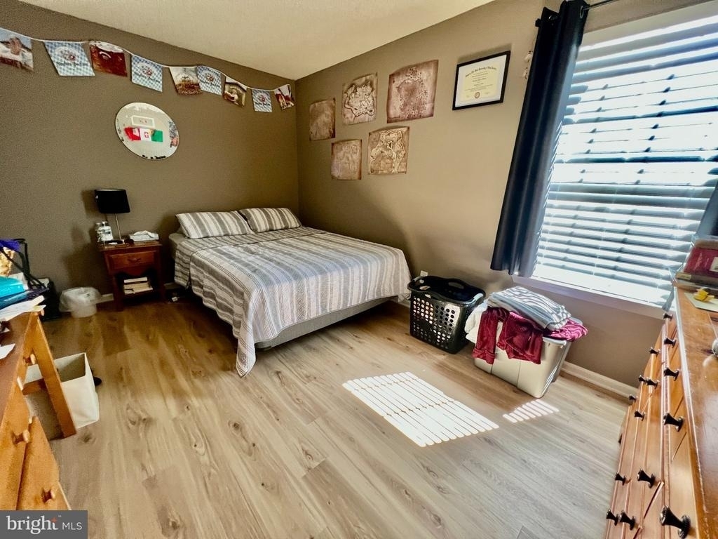 914 Eagles Chase Drive - Photo 9