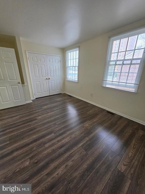 102 Royal Court Lane N - Photo 36