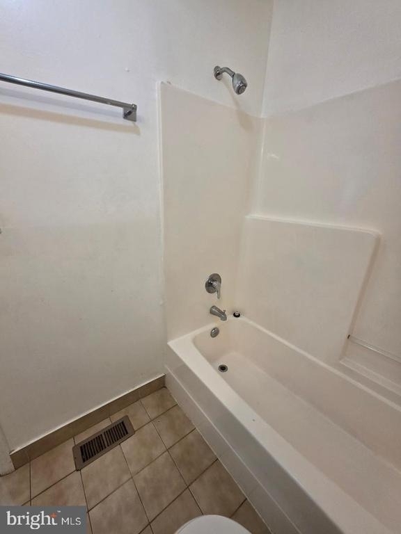 102 Royal Court Lane N - Photo 31