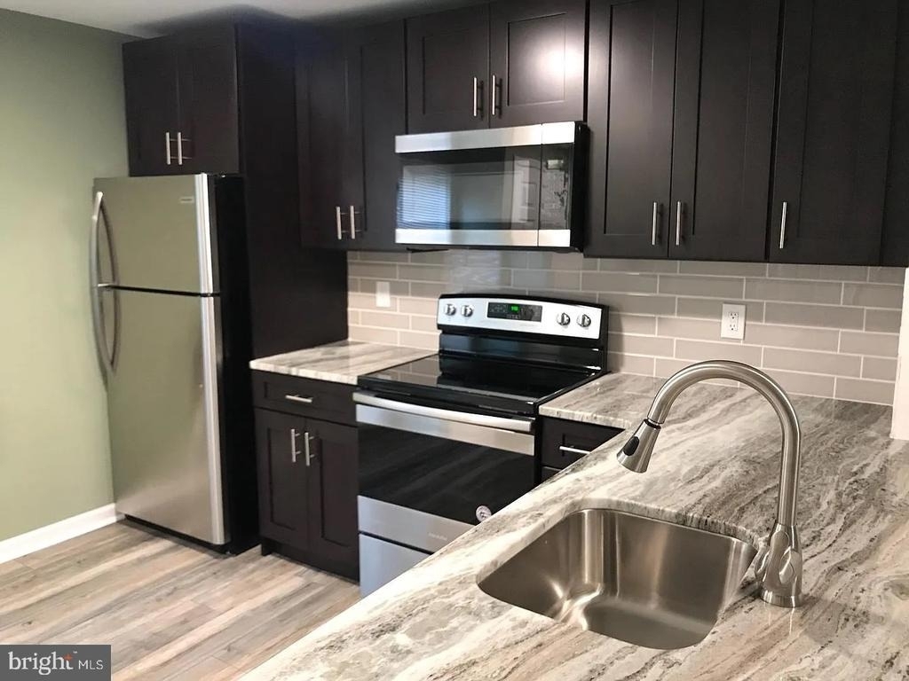 203 Bromley Estate - Photo 1
