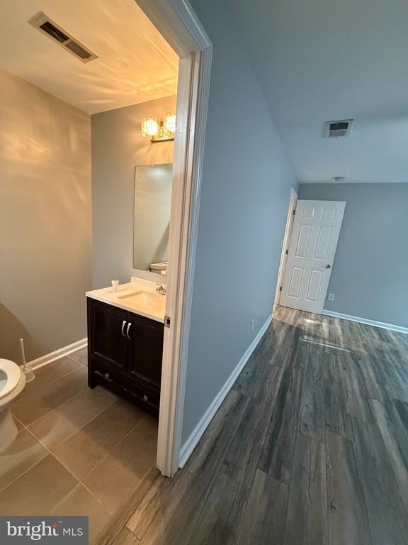 203 Bromley Estate - Photo 8