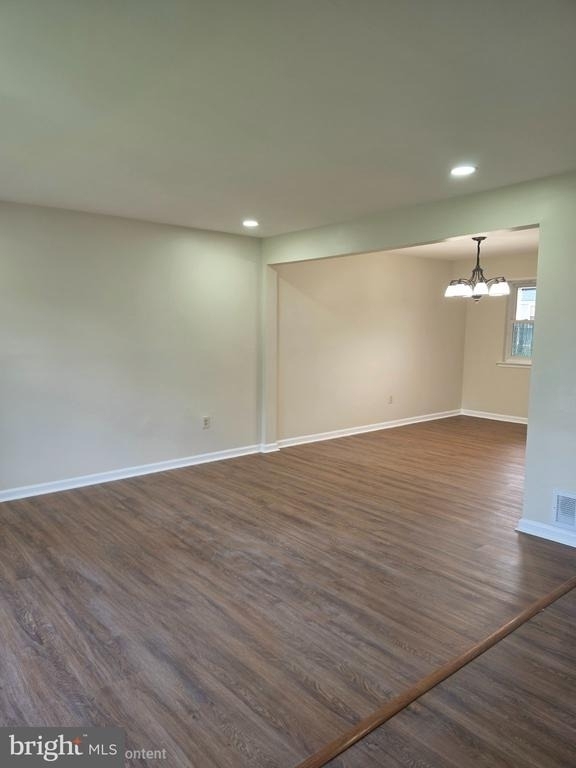 1606 Beechwood Place - Photo 2