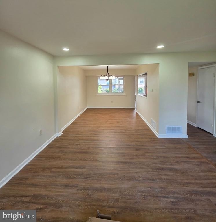 1606 Beechwood Place - Photo 3