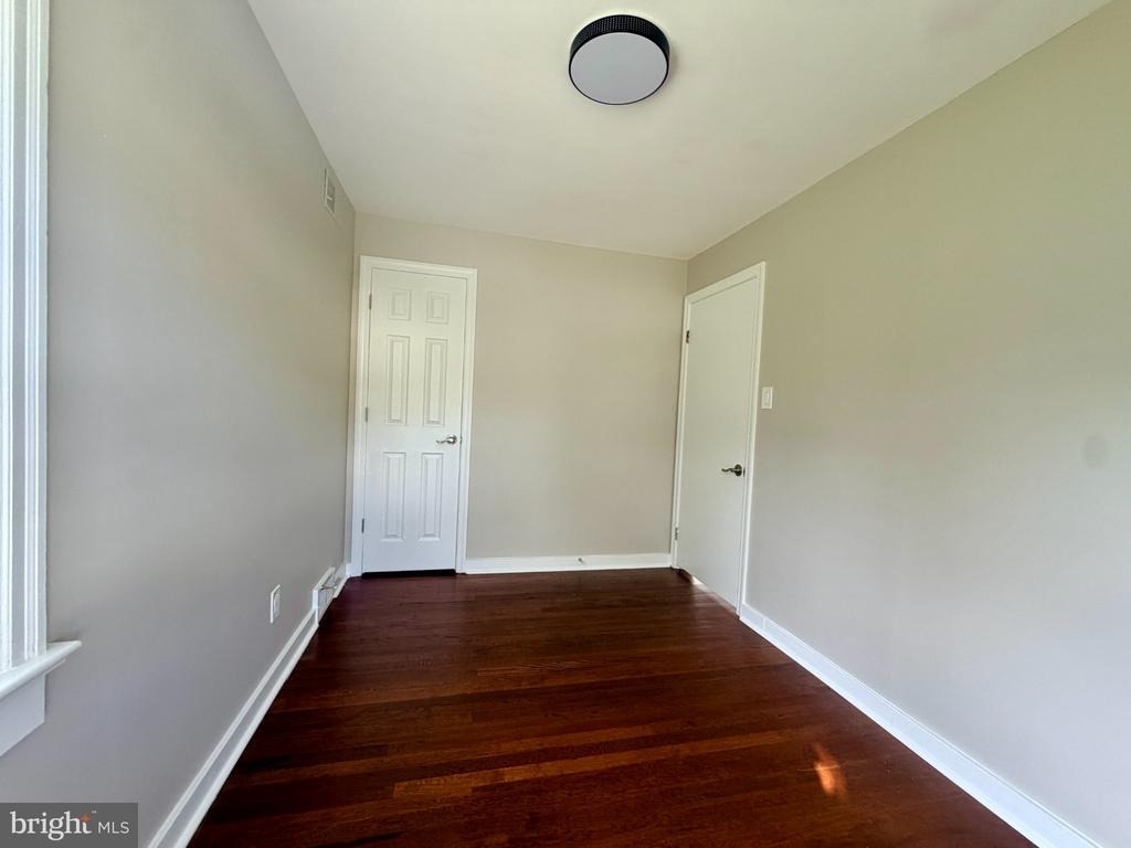 1405 Griffith Avenue - Photo 16
