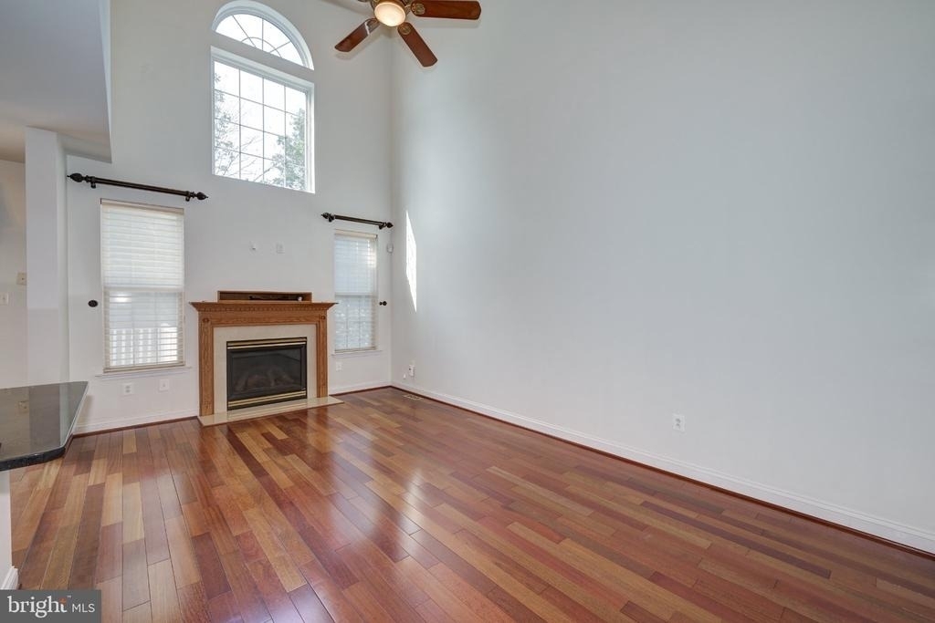 33 Weaver Drive - Photo 7