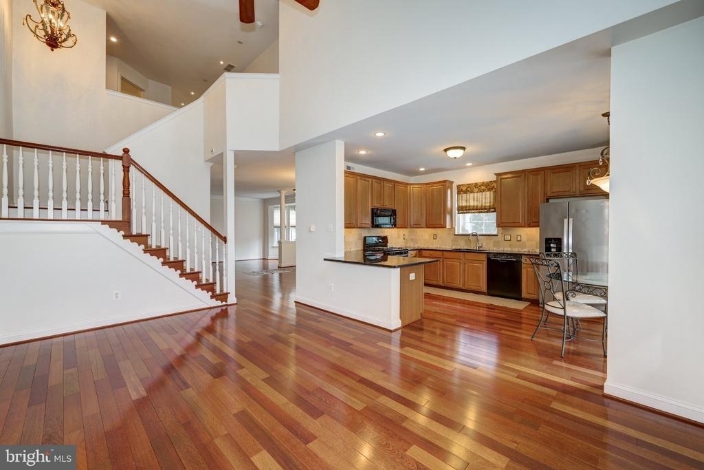 33 Weaver Drive - Photo 9