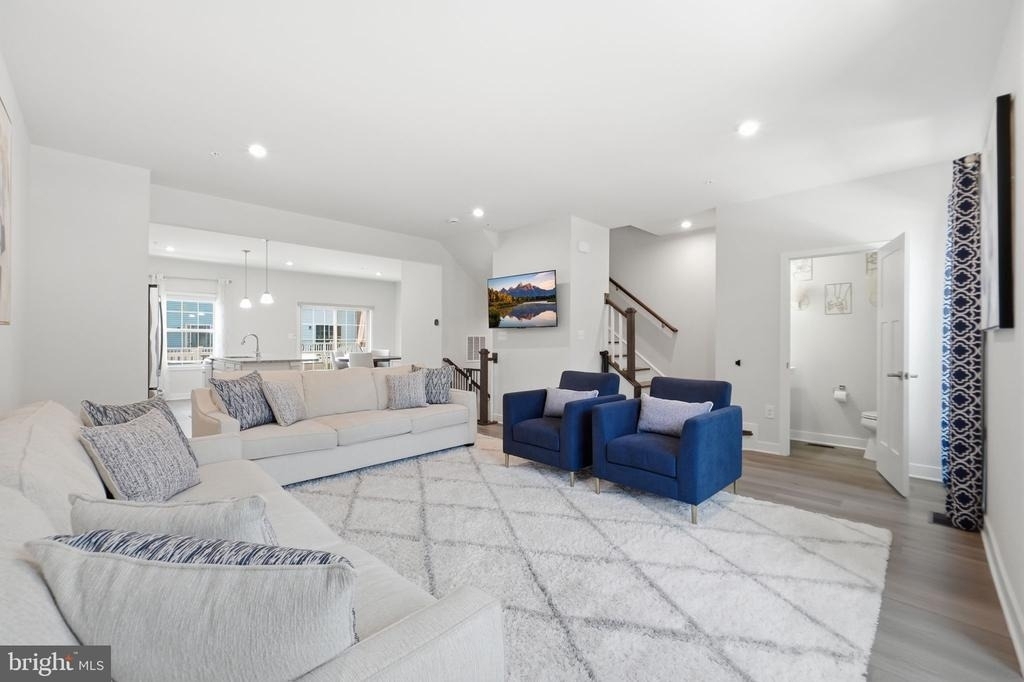 8805 Sybil Lane - Photo 14